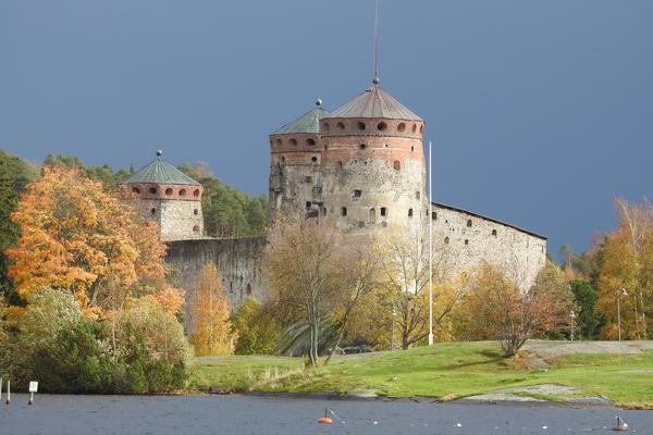 Burg Olavinlinna (Olavinlinna / Olofsborg) – Bild 2 vergrößern