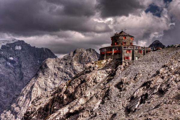 Alpengasthof Tibet Hütte – Bild 1 vergrößern