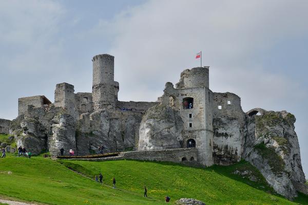 Burg Ogrodzieniec (Zamek Ogrodzieniec) – Bild 2 vergrößern
