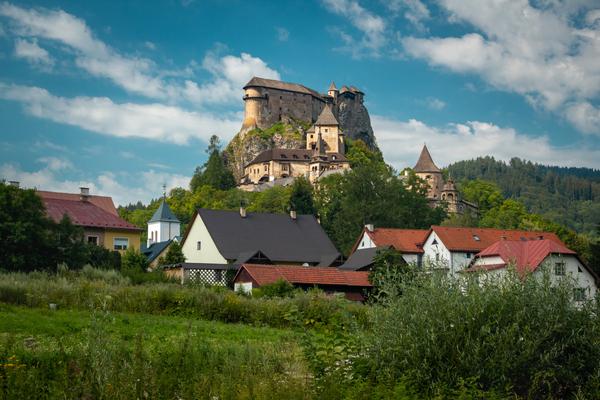 Arwaburg (Oravský hrad) – Bild 2 vergrößern