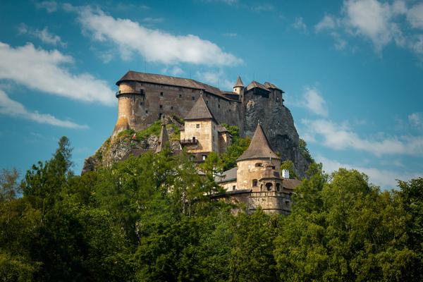 Arwaburg (Oravský hrad) – Bild 3 vergrößern