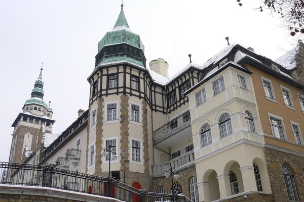 Lillafüred (Palotaszálló und Hámori-tó) – Bild 3 vergrößern