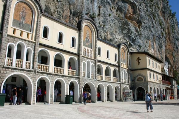 Kloster Ostrog (Manastir Ostrog / Манастир Острог, R-23) – Bild 1 vergrößern
