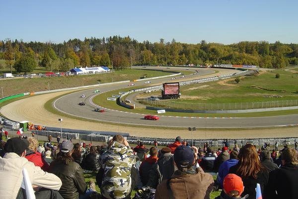 Creditas Autodrom Brno (Masaryk-Ring) – Bild 3 vergrößern