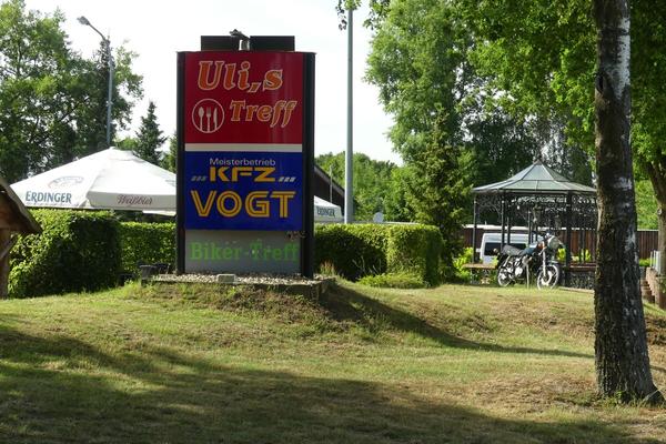 Uli's Treff – Bikertreff Hochmoor – Bild 1 vergrößern