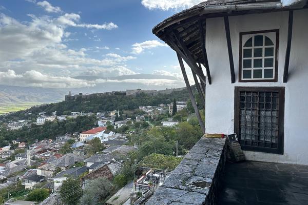 Burg Gjirokastra (Kalaja e Gjirokastrës) – Bild 1 vergrößern