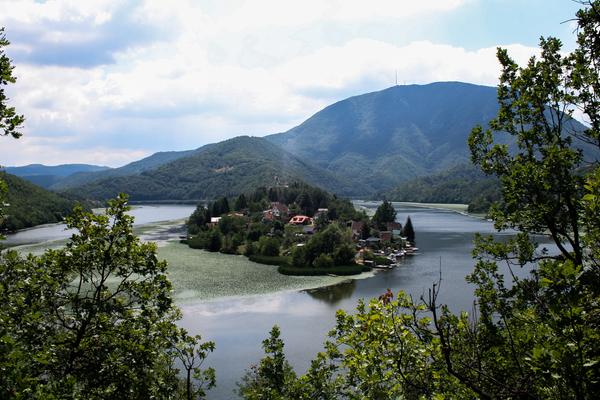 Ovčar-Kablar-Schlucht (Овчарско-кабларска клисура / Ovčarsko-kablarska klisura, IB-23) – Bild 2 vergrößern