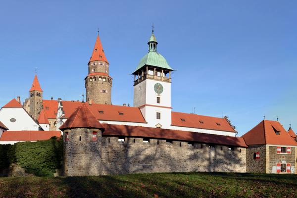 Burg Bouzov (hrad Bouzov) – Bild 1 vergrößern