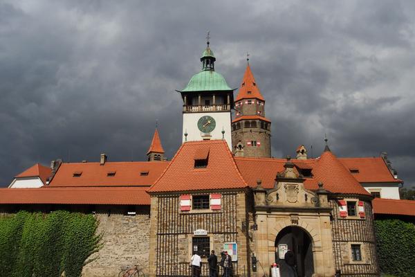 Burg Bouzov (hrad Bouzov) – Bild 2 vergrößern