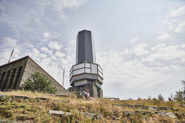 Großer Feldberg – Motorrad-Treffpunkt – Bild 2 vergrößern