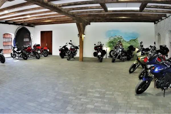 Historischer Gasthof Post Oberdrauburg – Bikertreff Kärnten – Bild 3 vergrößern