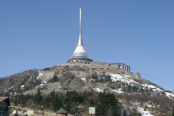 Ještěd mit Fernsehturm (Ještěd / Jeschken) – Bild 2 vergrößern