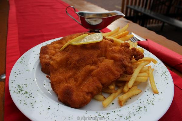 Kurbrunnen – Biergarten, Bikercamp & Restaurant – Bild 2 vergrößern
