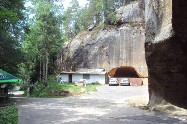 Pekelné doly – Bikerhöhle (Teuflische Stollen) – Bild 6 vergrößern