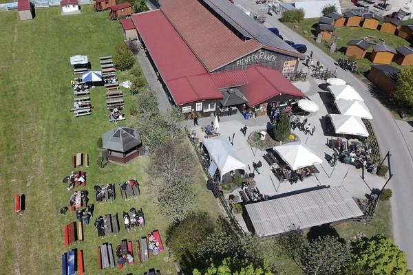 Fichtenranch – Freiluftcafé & Bikertreff – Bild 2 vergrößern