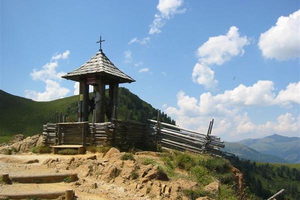Glockenhütte – Bikers Point Schiestlscharte (Nockalmstraße) – Bild 2 vergrößern