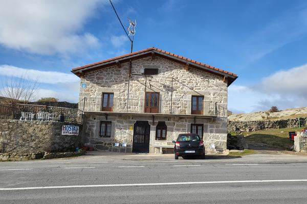 Hostal Restaurante Venta Rasquilla (Puerto del Pico) – Bild 2 vergrößern