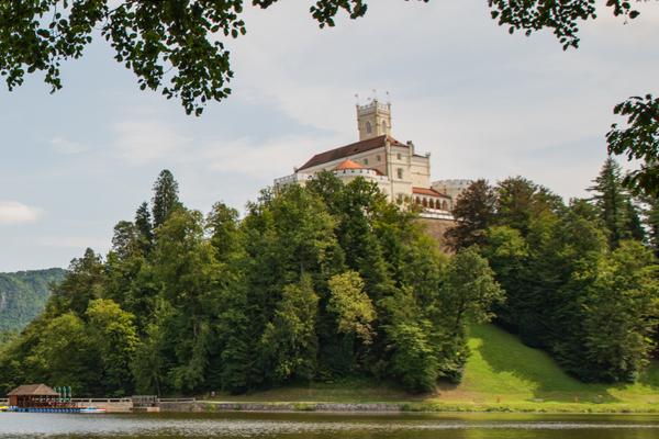 Burg Trakošćan (Dvor Trakošćan) – Bild 1 vergrößern
