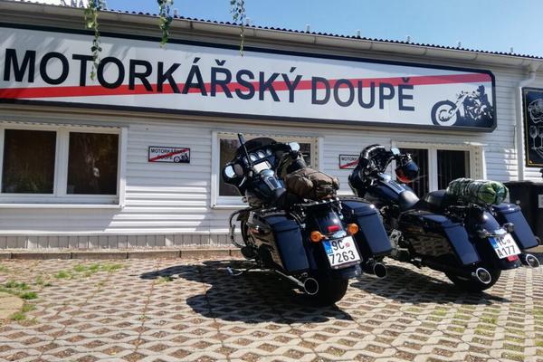 Motorkářský doupě – Bild 1 vergrößern