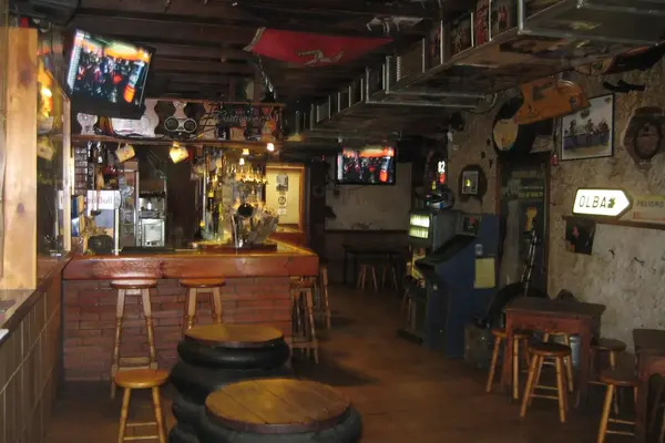 Paddock Motard Bar – Bild 2 vergrößern