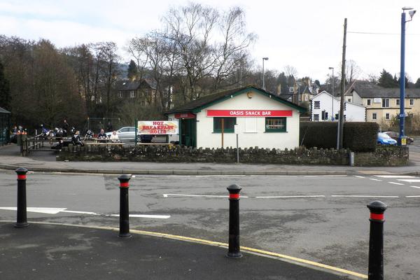 Oasis Snack Bar (Oasis Biker Café) Abergavenny – Bild 3 vergrößern