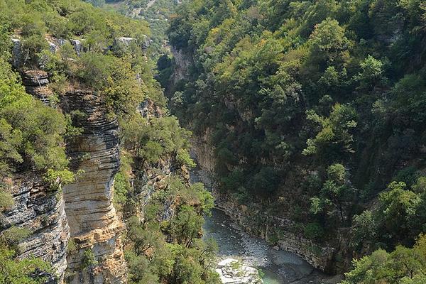 Osum-Canyon (Kanioni i Osumit) – Bild 3 vergrößern