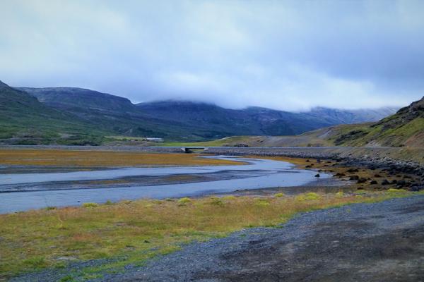 Hvalfjörður-Uferstraße (Hvalfjarðarvegur, Route 47) – Bild 2 vergrößern