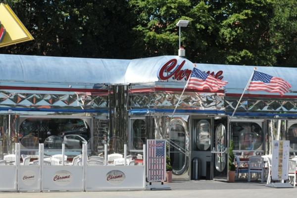 Chrome – Original American Diner (Biker-Treffpunkt Ostholstein) – Bild 1 vergrößern