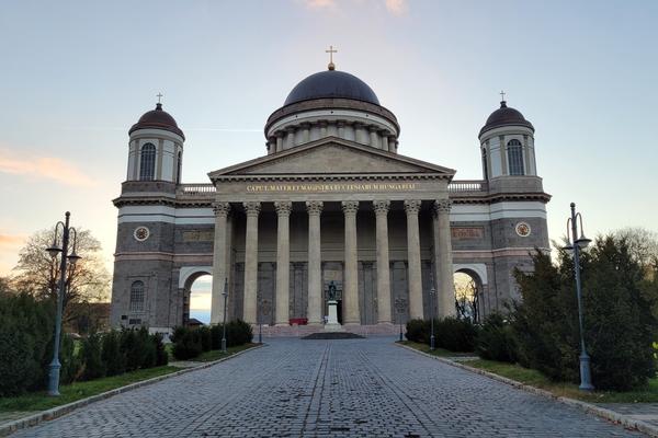 Basilika von Esztergom (Esztergomi bazilika) – Bild 1 vergrößern