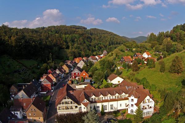 Hotel Sauerbrey – Motorradhotel im Harz – Bild 1 vergrößern