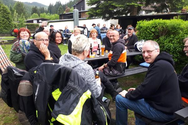 Biker-Pension BH29 – Motorradtreff Kamschlacken – Bild 2 vergrößern