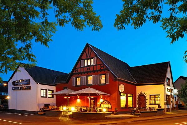 Harmony beim Holzschnitzer – Landgasthof & Bikertreff – Bild 3 vergrößern