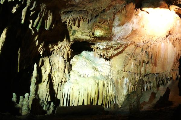 Resava-Höhle (Ресавска пећина / Resavska pećina) – Bild 1 vergrößern