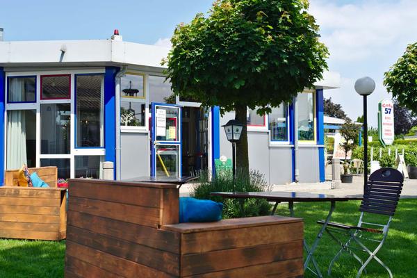Café 57 (Rath-Anhoven) – Bild 2 vergrößern