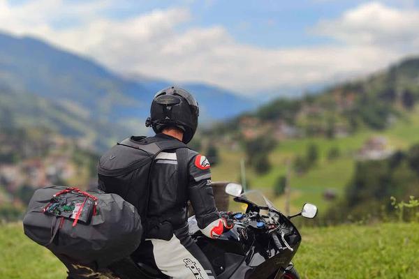 Hotel Zum Bräu – Motorradhotel Bayerischer Wald (Kollnburg) – Bild 1 vergrößern