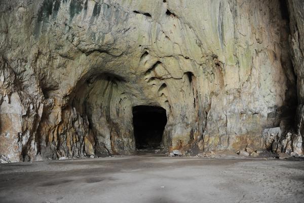 Devetaki-Höhle (Деветашка пещера / Devetashka peshtera) – Bild 1 vergrößern