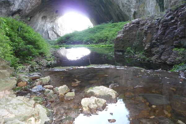 Devetaki-Höhle (Деветашка пещера / Devetashka peshtera) – Bild 2 vergrößern