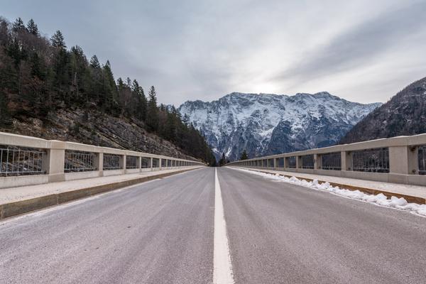 Predilpass (Passo del Predil / Predel, SS 54) – Bild 2 vergrößern