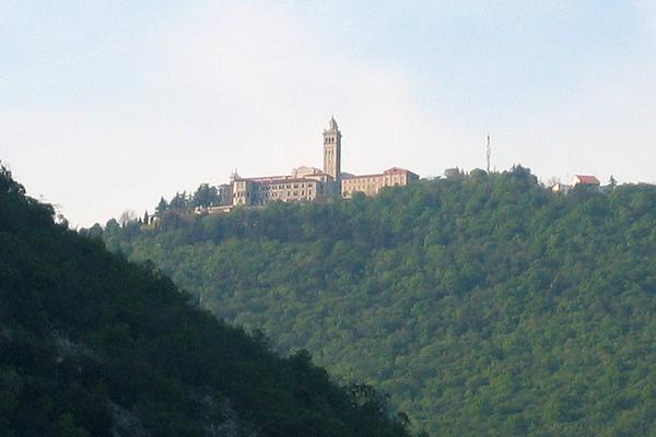 Sveta Gora (Heiliger Berg / Monte Santo, Skalniška cesta) – Bild 2 vergrößern