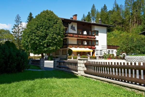 Hotel Gasthof Alpenhof Annaberg – Bikergasthof im Lammertal – Bild 3 vergrößern