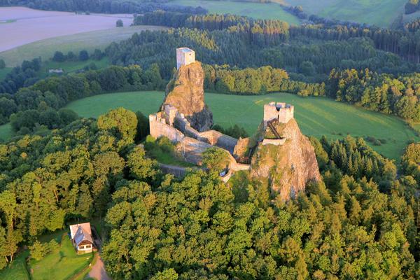 Burg Trosky (Hrad Trosky) – Bild 1 vergrößern