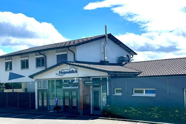 Hegaublick – Bikertreff am Hohenhewen (Engen) – Bild 1 vergrößern