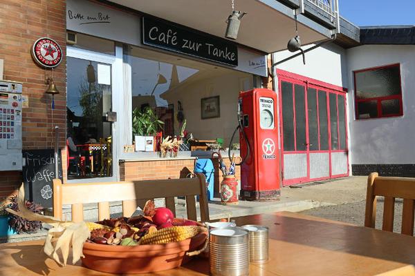 Café zur Tanke – Musikschmiede Kail – Bild 1 vergrößern