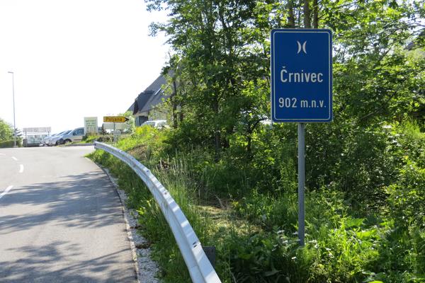 Črnivec-Pass (Prelaz Črnivec, Straße 225) – Bild 1 vergrößern