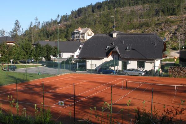 Črnivec-Pass (Prelaz Črnivec, Straße 225) – Bild 3 vergrößern