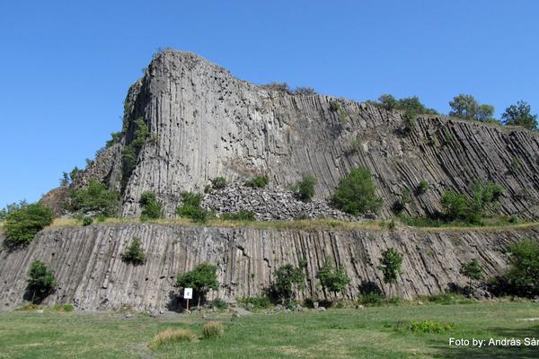 Hegyestű – Basaltsäulen-Vulkan (Hegyestű Geológiai Bemutatóhely) – Bild 3 vergrößern