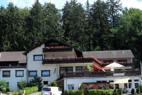 Hotel Finkenberg Blankenheim – Bild 1 vergrößern