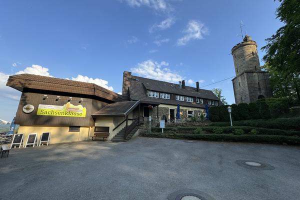 Café & Restaurant Sachsenklause (Iburg, Eggegebirge) – Bild 2 vergrößern