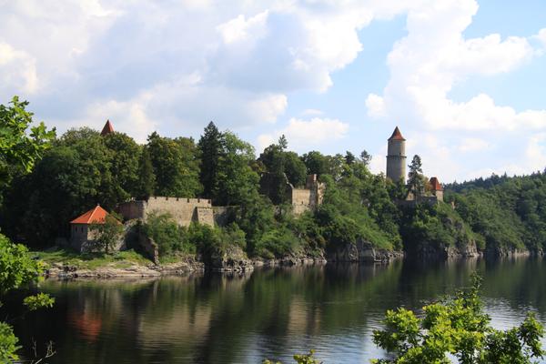 Burg Zvíkov (Hrad Zvíkov / Burg Klingenberg) – Bild 2 vergrößern