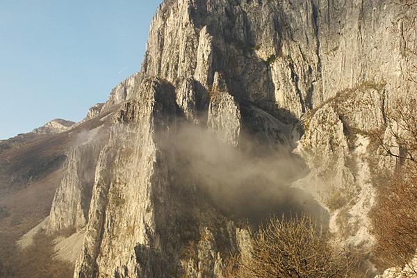Vratsa-Schlucht (Вратцата / Vratsata, III-1002) – Bild 2 vergrößern